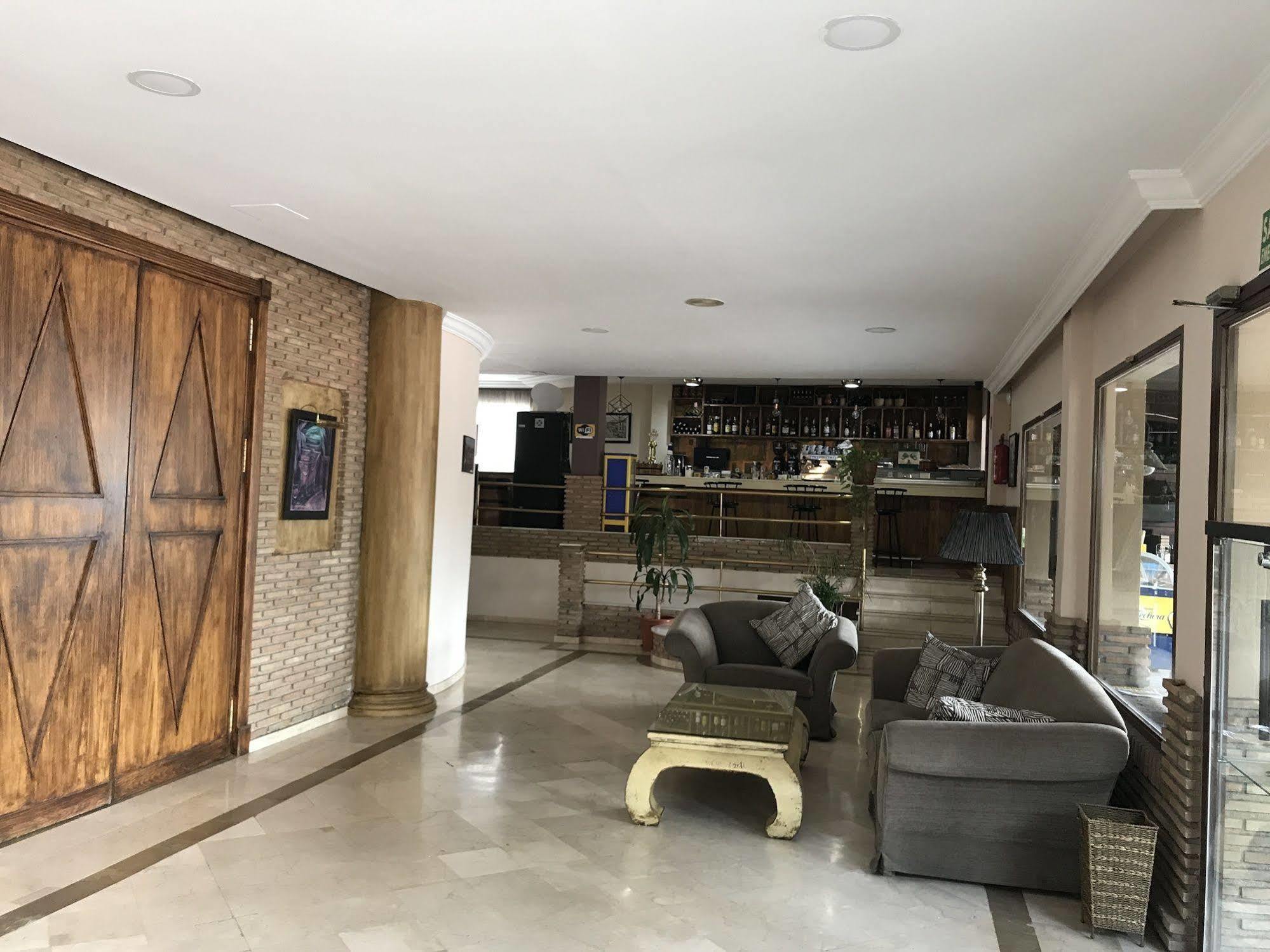 Los Galanes Armilla Exteriör bild
